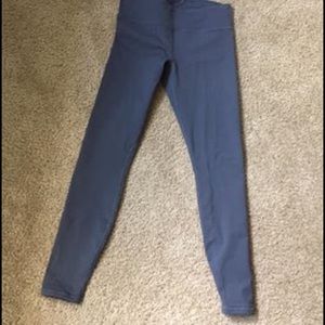 Salar solid powerhold leggings fabletics